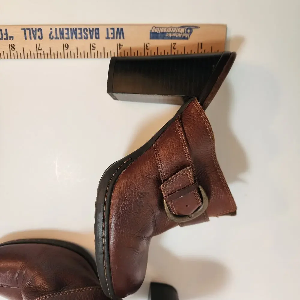 BOC Brown Leather‎ Slip On Clogs Stacked Heel Women's SZ 8